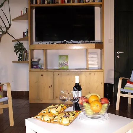 Auberge de jeunesse Junges - *